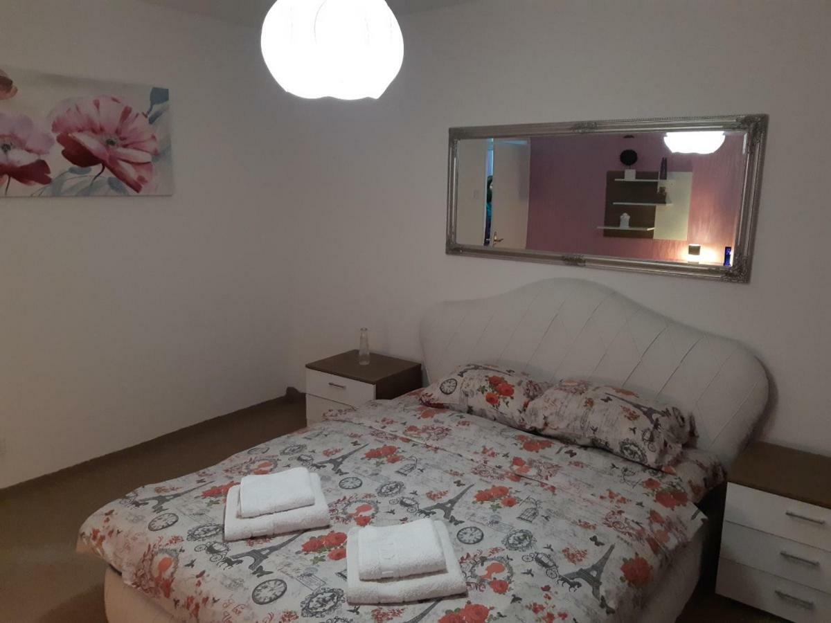 Apartment No. 5 Čačak Kültér fotó
